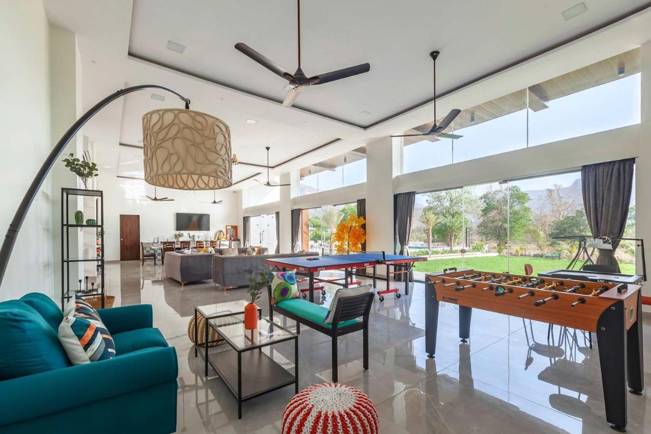 Natures Odyssey By Stayvista - Amidst Lush Greenery With Outdoor Pool And Indoor Activities Chinchavli Exterior photo