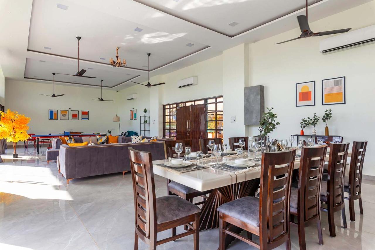 Natures Odyssey By Stayvista - Amidst Lush Greenery With Outdoor Pool And Indoor Activities Chinchavli Exterior photo